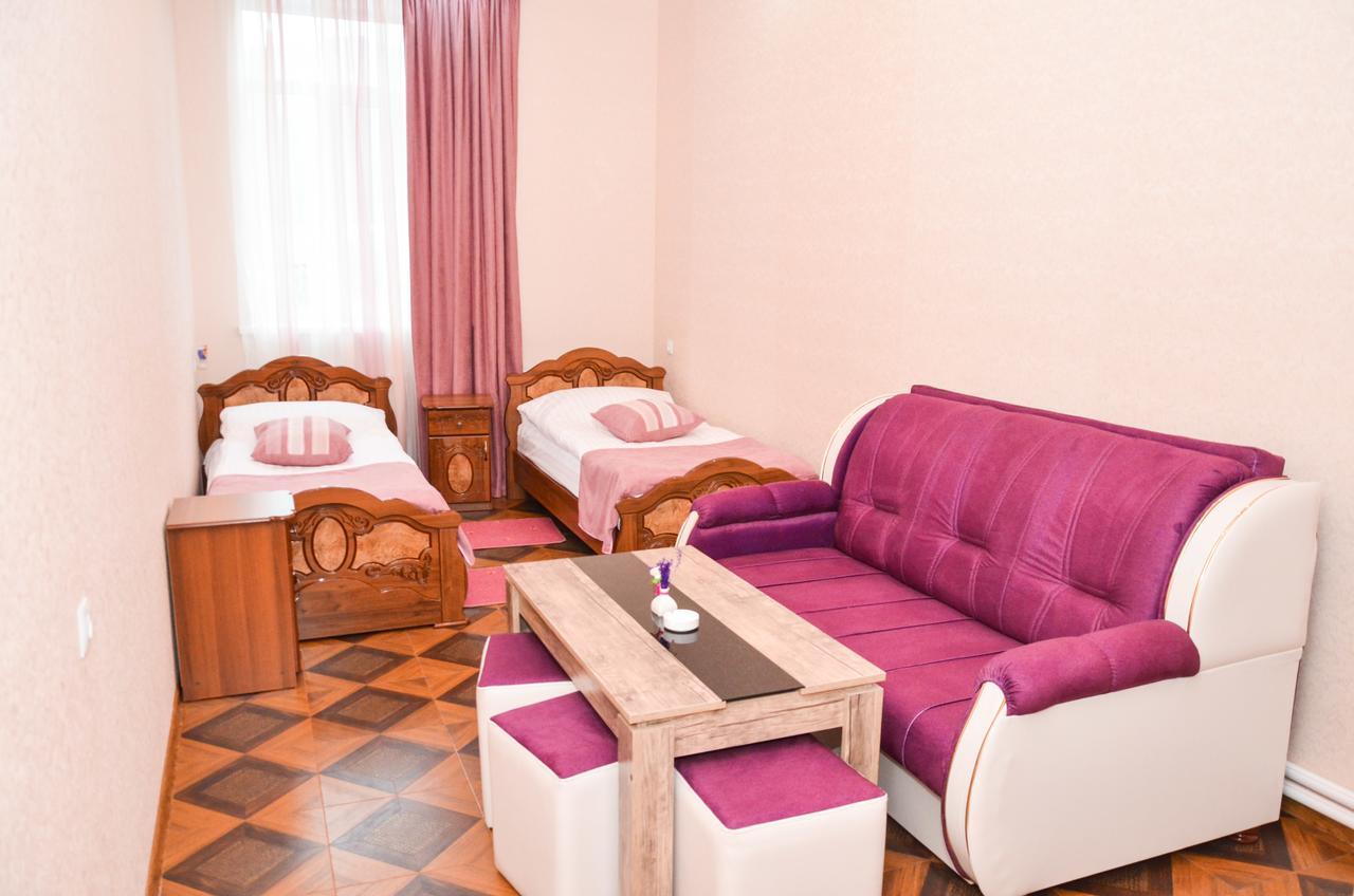 Zangezur Hotel Goris Exterior photo